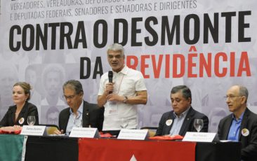 Pressão em todo Brasil contra o desmonte da Previdência