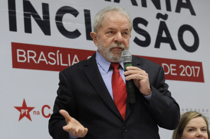 Cassar Lula é cassar a democracia e a política