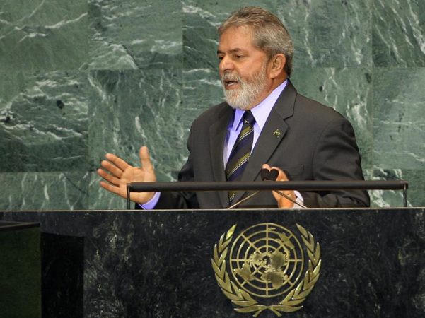 Lula: “O mundo precisa de paz, não de governantes arrogantes”