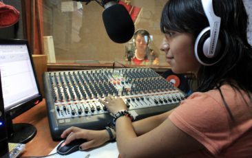 Governo bloqueia rádios comunitárias e prejudica milhares de municípios