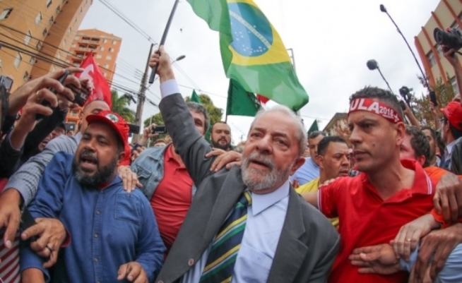 Para juristas, acusação contra Lula é frágil