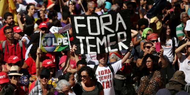O Brasil e o frágil governo que só aposta na sobrevivência