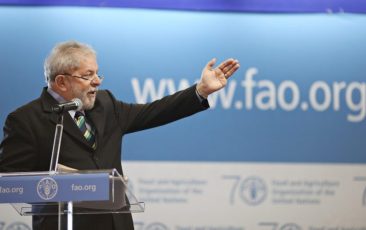 Advogado leva à ONU relatório sobre perseguição jurídica a Lula
