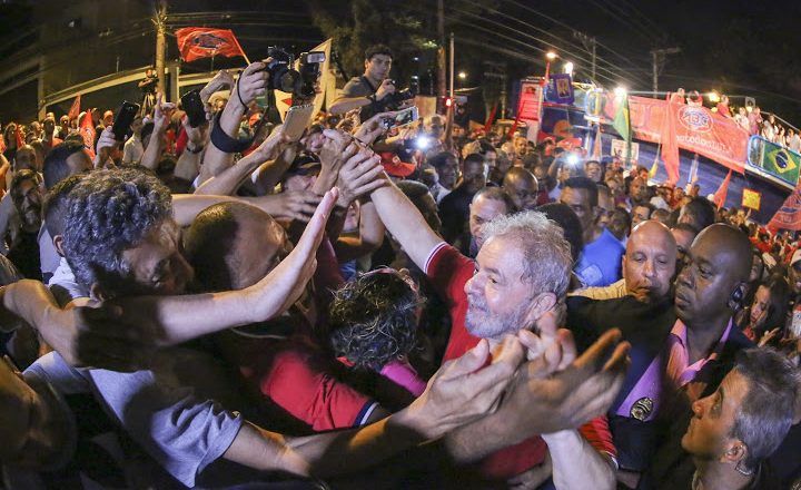 Brasil vai às ruas em defesa de Lula, direitos e democracia