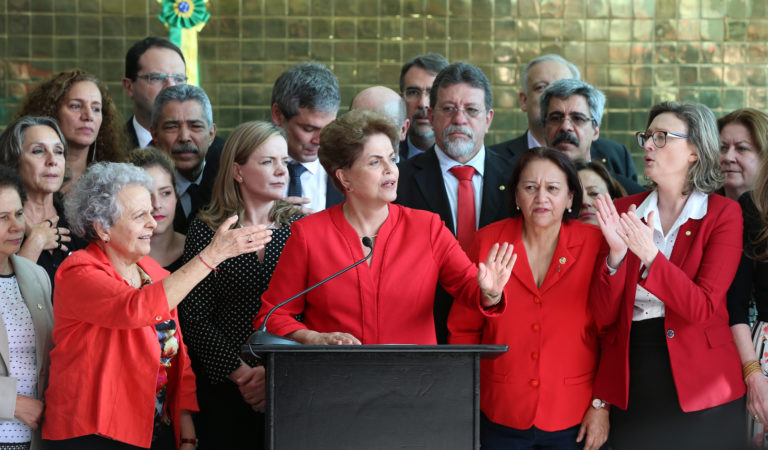 Um Ano sem Dilma, sem direitos, sem soberania