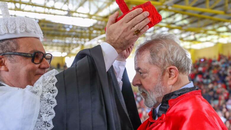 Lula em Arapiraca: título é vitória da autonomia universitária