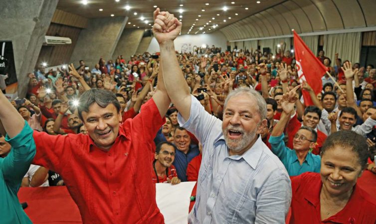 Lula vai ao Piauí ficar perto do povo e mobiliza três cidades