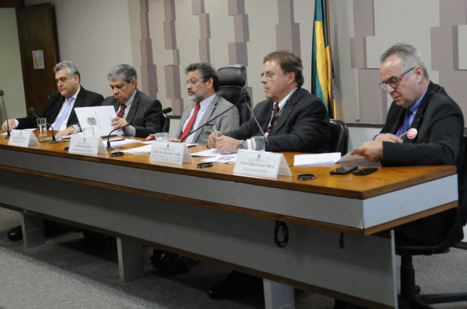 Paulo Rocha sugere criação de Conselho Nacional