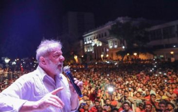 Lula encerra Caravana celebrando a energia popular