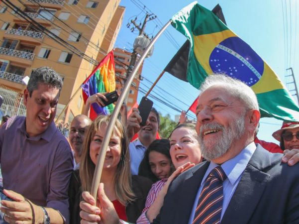 Lula desmonta mentiras e aponta falta de provas