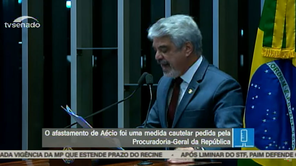 Votação sobre o afastamento do senador Aécio Neves