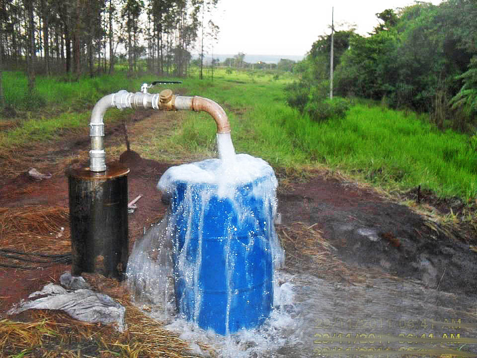 Pimentel defende consórcios para perfurar poços artesianos