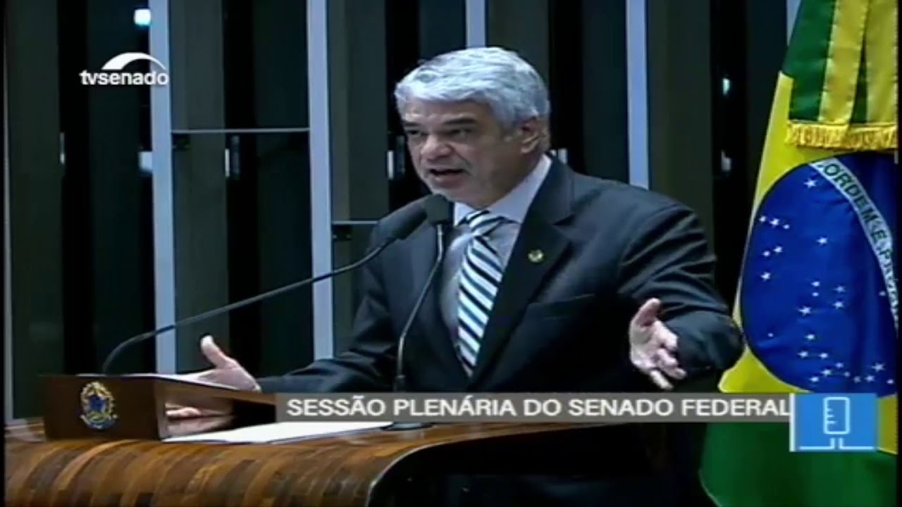 Senador Humberto Costa desmonta PSDB
