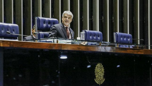 Humberto: “pesquisas explicam perseguição a Lula”