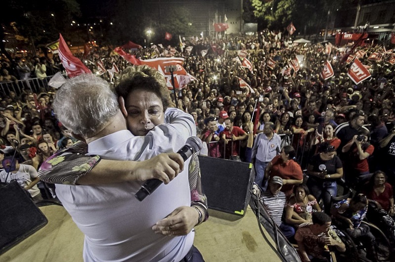 Eleição sem Lula é mais um golpe, denuncia Dilma