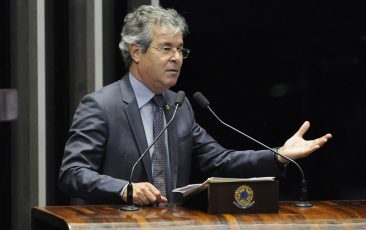 Jorge Viana alerta para risco de desmonte da ciência nacional