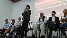 Dilma fala no ato dos partidos em Porto Alegre