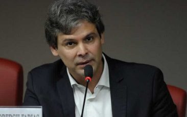 Lindbergh Farias defesa Lula