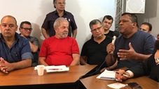 Centrais Sindicais em defesa de Lula e dos direitos trabalhistas
