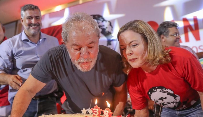 Lula: “ninguém fez mais pelo Brasil do que o PT”