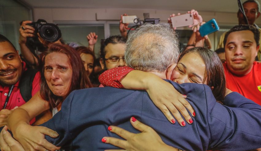 Comissão da Câmara vai verificar condições de Lula