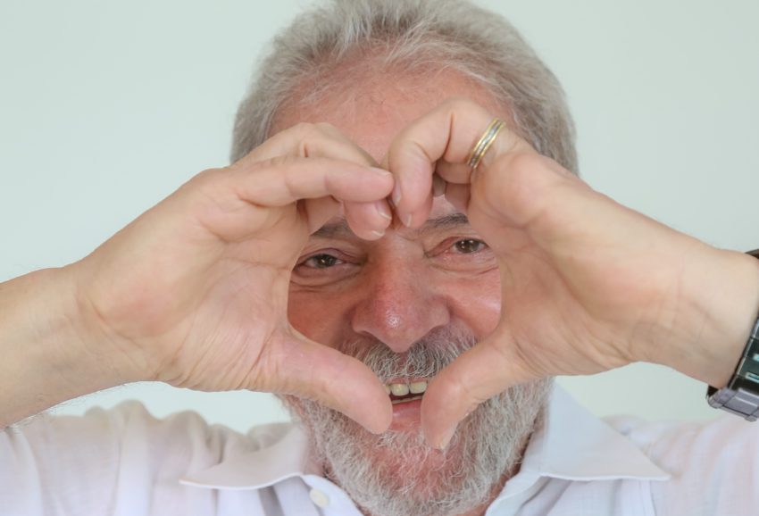 CUT/VOX: Lula vence eleições no primeiro turno