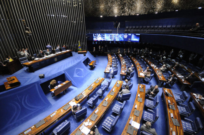Lei que obriga Brasil a obedecer Comitê da ONU está “em pleno vigor”