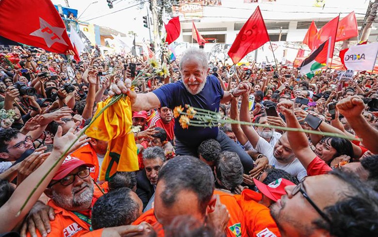 Baixe aqui o panfleto para o registro da candidatura de Lula