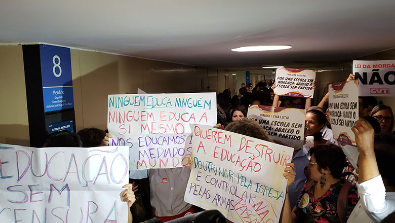 Escola sem Partido manifestantes