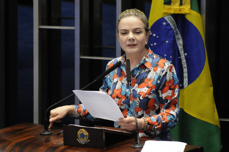 Gleisi Hoffmann: Ninguém separa o PT de Lula