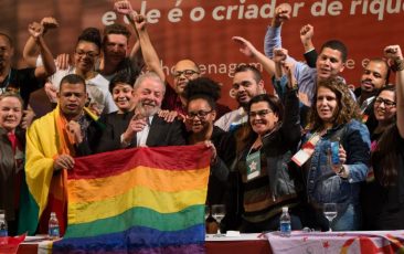 Lula com militantes PT