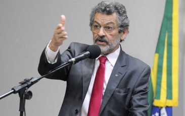 Paulo Rocha reforma agrária MP