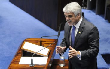 senador Humberto Costa reforma da previdência