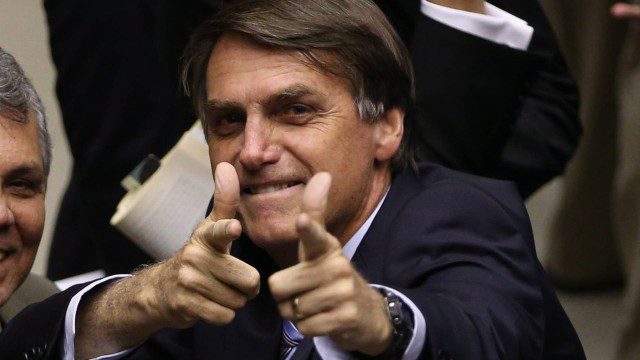 Bolsonaro fere Salário Mínimo de morte