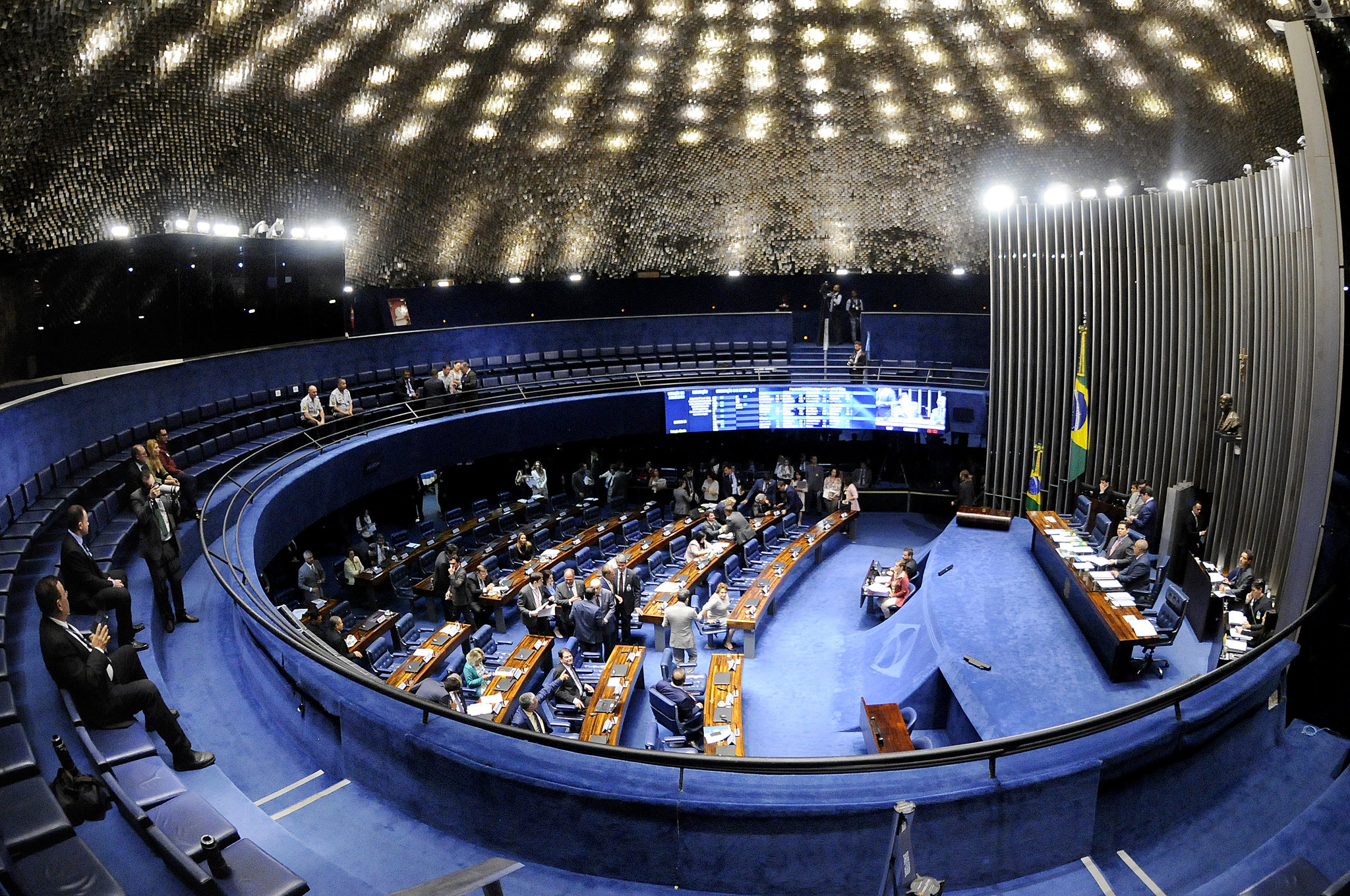 Senado aprova PEC que torna impositivas emendas de bancadas