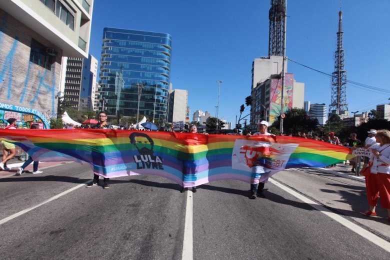 Parada do Orgulho LGBT: direitos, resistência e #LulaLivre