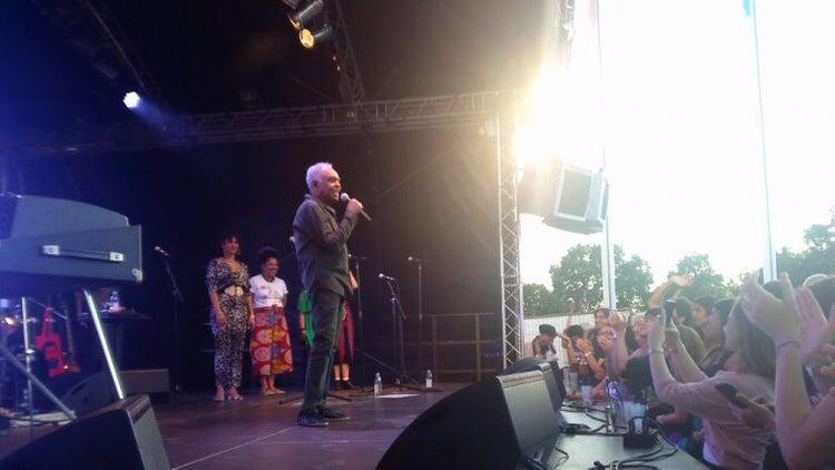 Gilberto Gil pede liberdade de Lula em festival na Alemanha