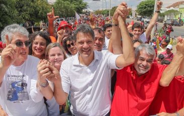 Petistas exigem retomada de obras de transposição do Rio São Francisco