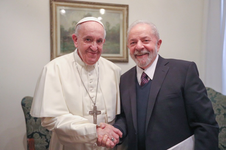Depois de ver o Papa, Lula diz que ganância aumenta desigualdade