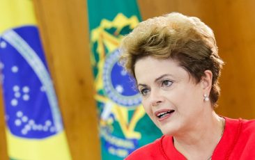 Dilma garante que Secretaria de Políticas para Mulheres será mantida