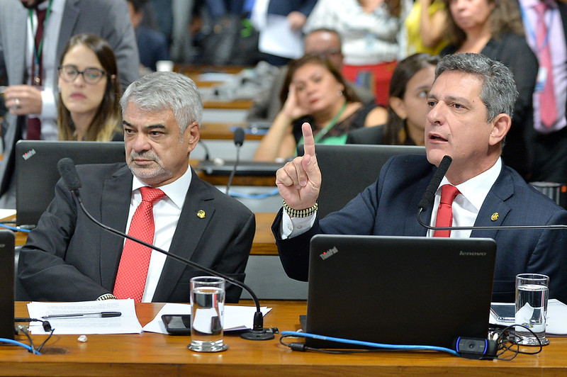PT denuncia Bolsonaro por interferência indevida em nomeação do Iphan