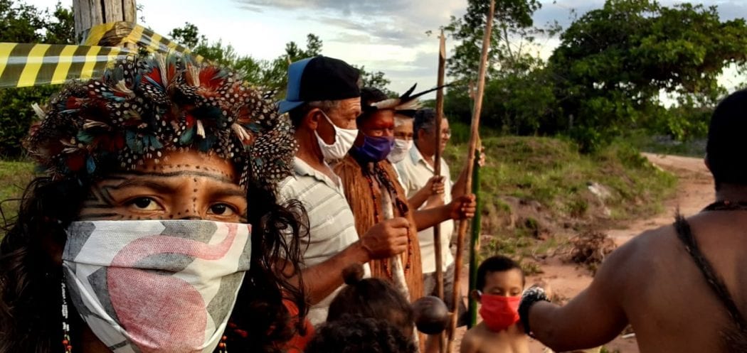 Bolsonaro veta, mas STF obriga governo a proteger indígenas