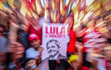 Lula terá acesso a mensagens de Moro e procuradores