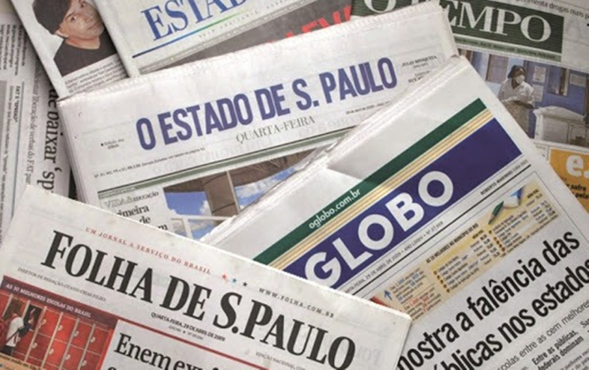 Principais jornais apostam na falsa simetria entre Bolsonaro e PT