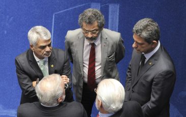 Senadores do PT cobram urgência na instalação de CPI da Covid
