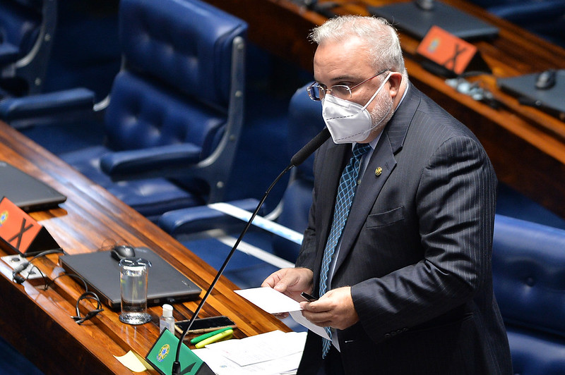 Senado aprova prorrogação dos contratos de estágio durante a pandemia