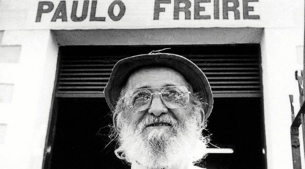 Paulo Freire, presente. Hoje e sempre