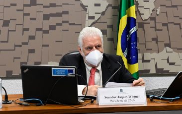 Jaques Wagner cobra posição do Brasil para COP-26