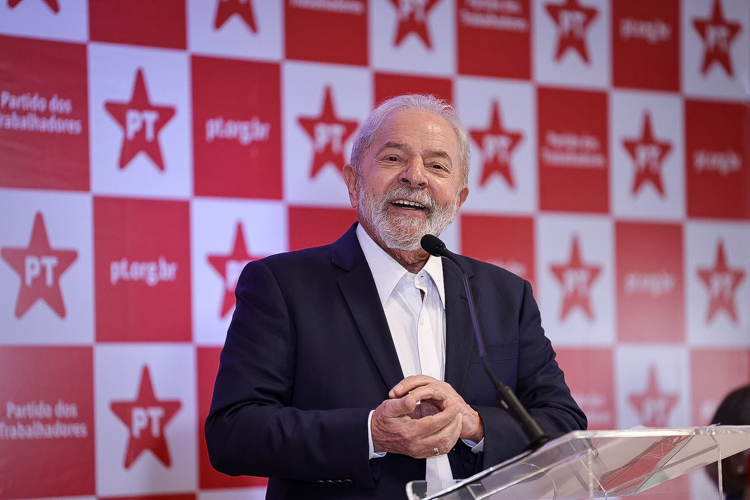 Lula: “Só um Estado forte é capaz de acabar com a miséria”