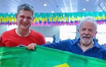 Rogério Carvalho recebe Lula em Sergipe